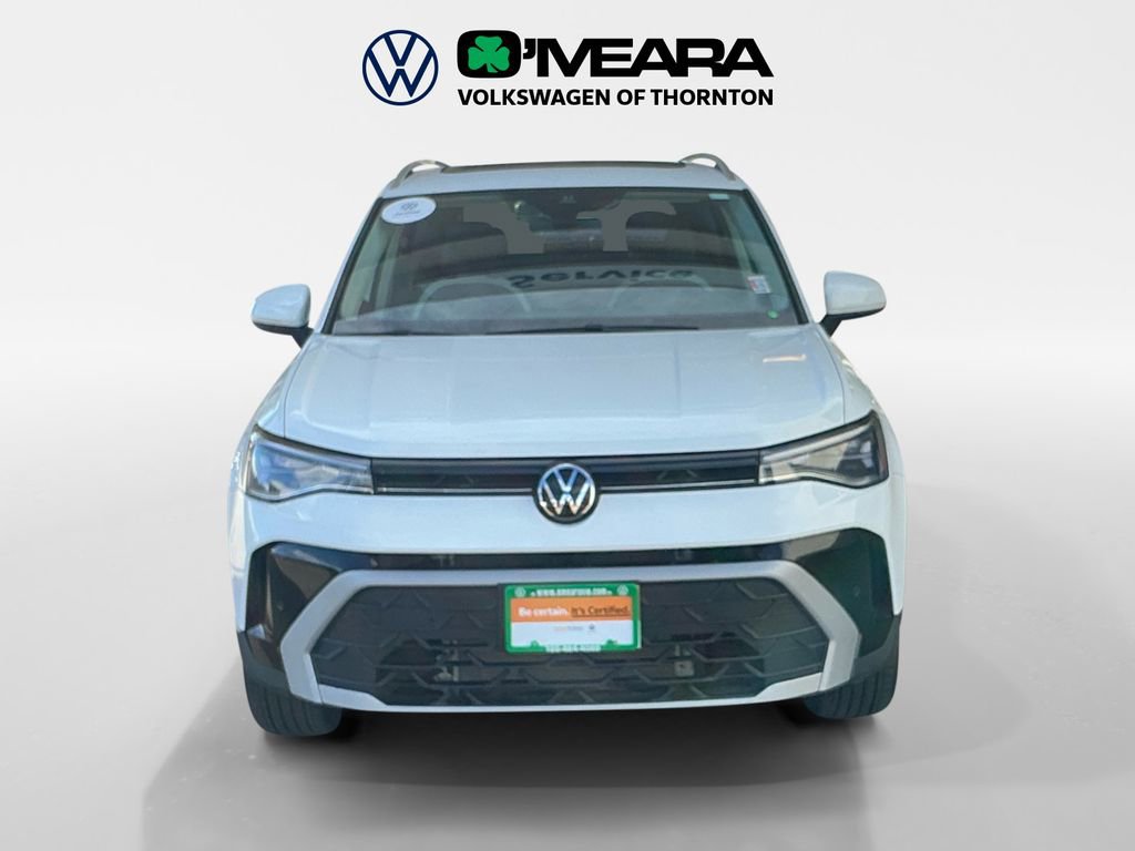 Certified 2025 Volkswagen Taos SE w/ Panoramic Sunroof Package image 8