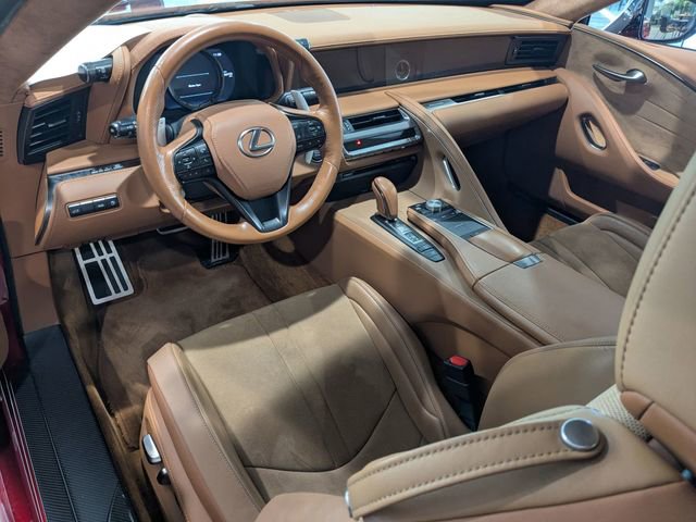 Used 2018 Lexus LC 500 Coupe w/ Performance Package RWD image 11