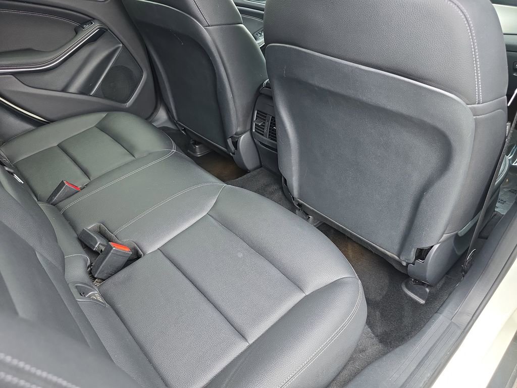 Used 2017 Mercedes-Benz GLA 250 image 13