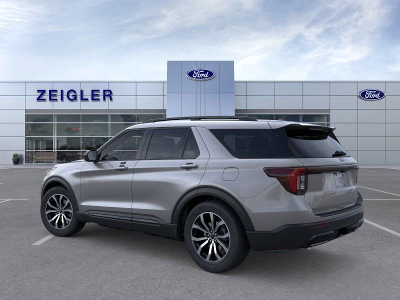 New 2026 Ford Explorer ST-Line image 4