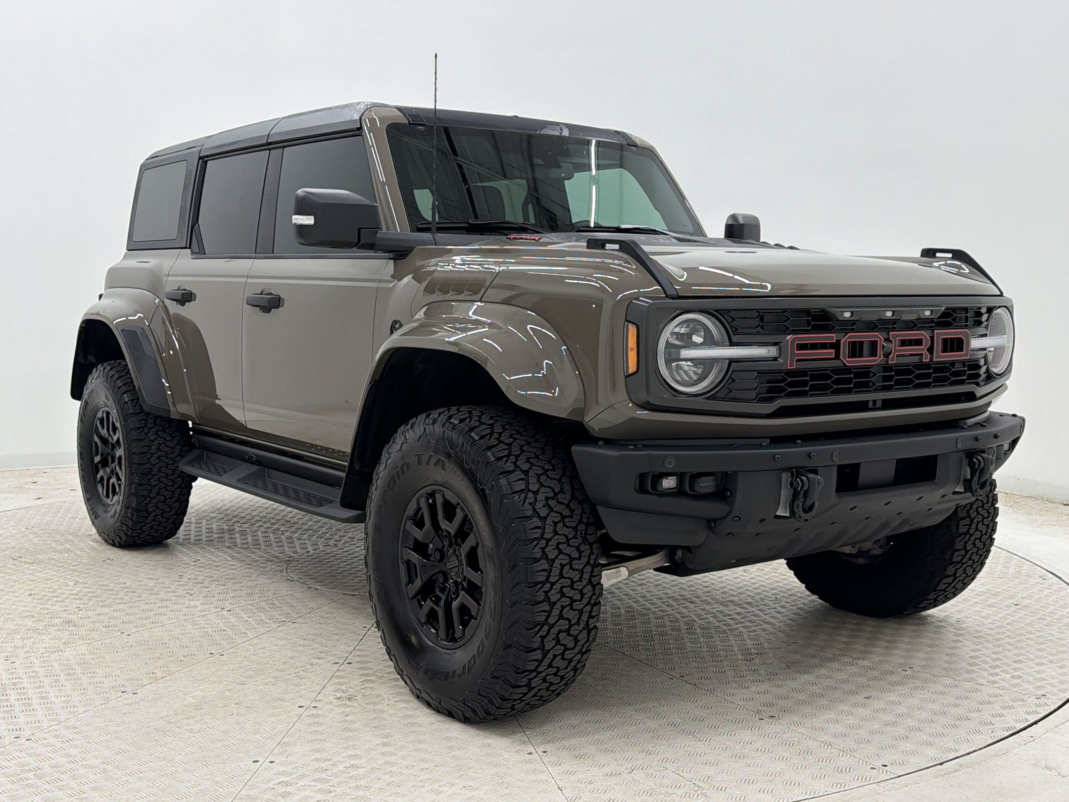 Used 2025 Ford Bronco Raptor w/ Interior Carbon Fiber Pack AWD/4WD image 7