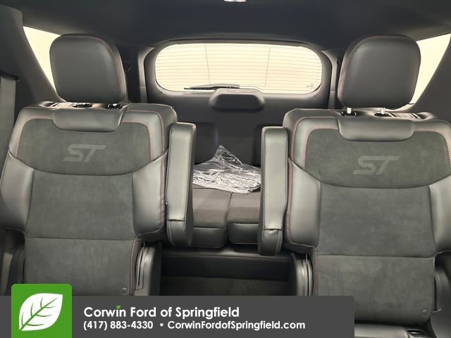 New 2026 Ford Explorer ST w/ Sun And Sound Package image 29