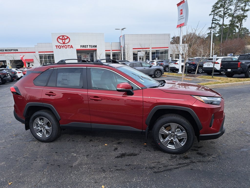 New 2025 Toyota RAV4 XLE image 5