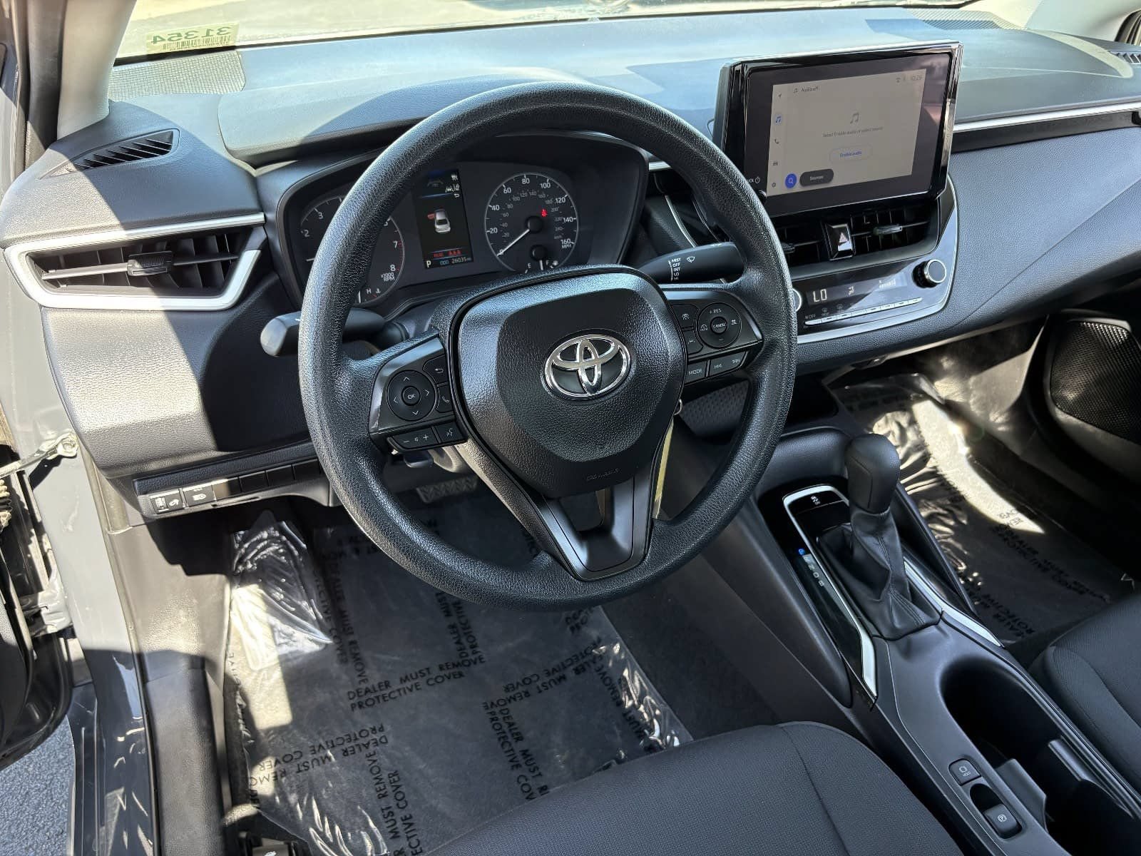 Used 2025 Toyota Corolla LE FWD image 22