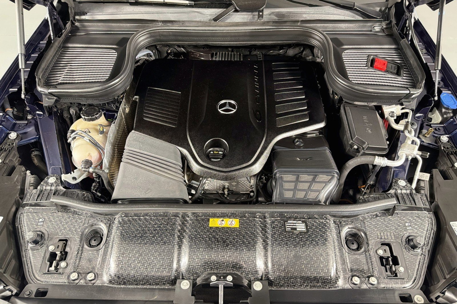 Used 2020 Mercedes-Benz GLS 450 4MATIC w/ Convenience Package image 12