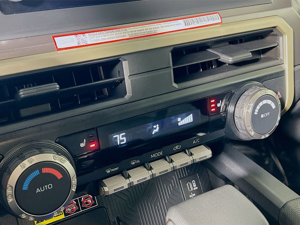 Certified 2025 Toyota Tacoma SR5 image 15