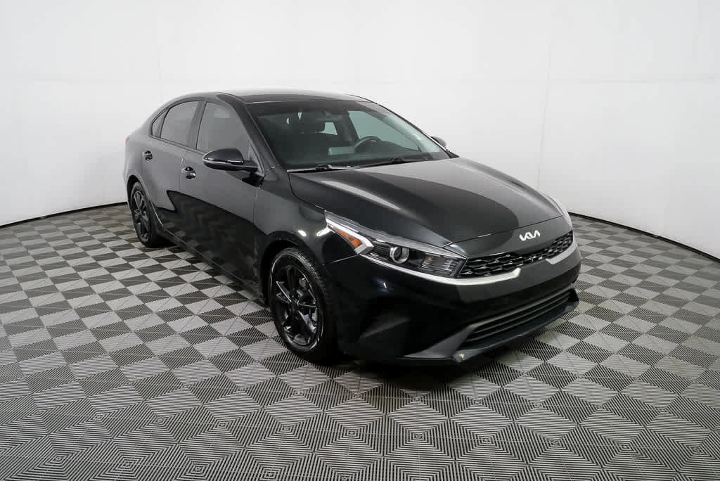 Used 2024 Kia Forte LXS w/ LXS Technology Package