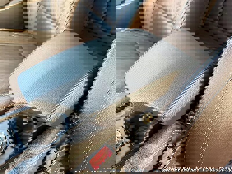 Used 2013 BMW 135i Convertible image 19