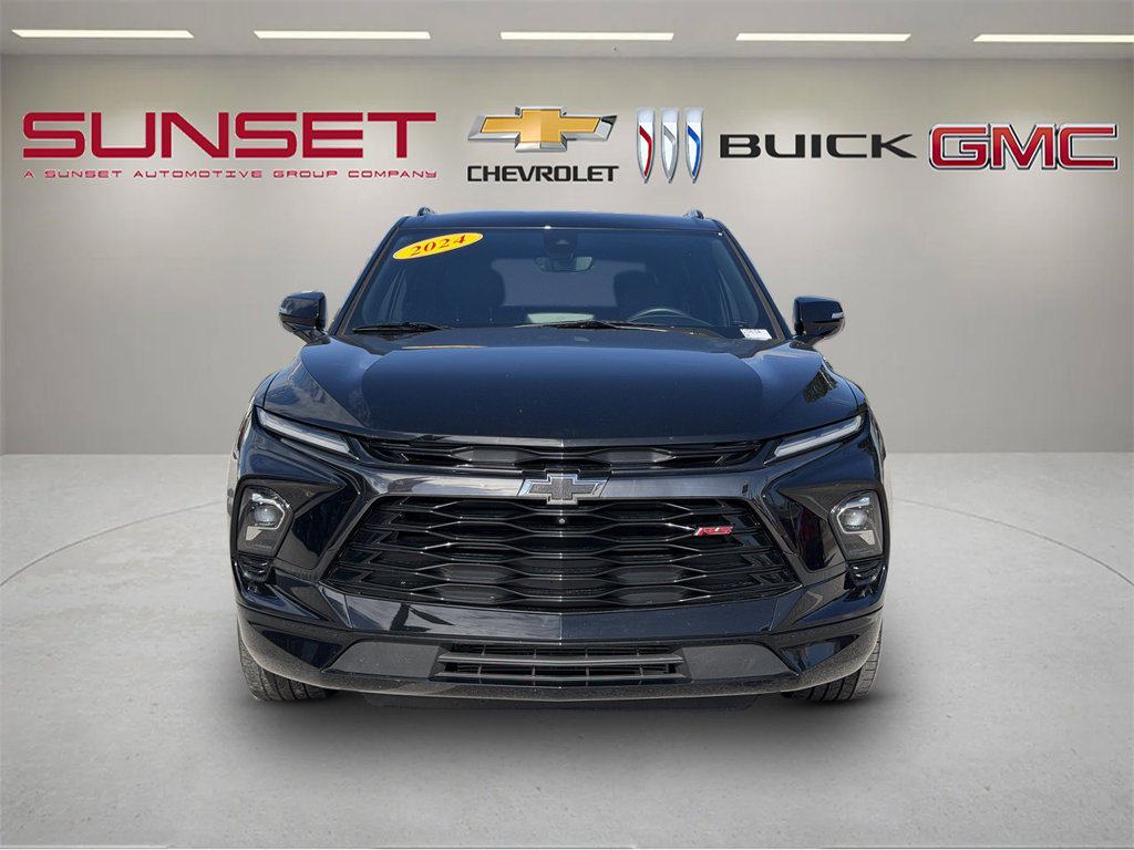 Certified 2024 Chevrolet Blazer RS w/ Driver Confidence II Package FWD image 2