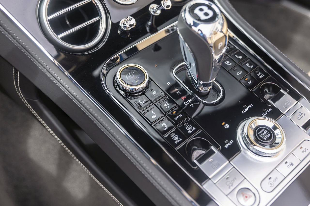 Certified 2024 Bentley Continental GT V8 AWD/4WD image 45
