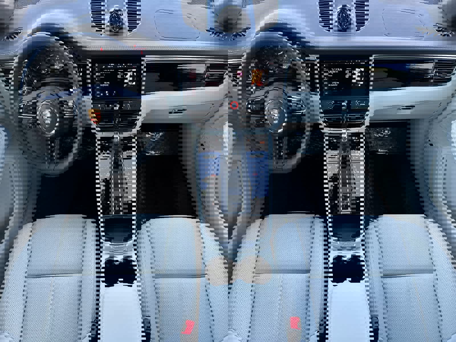 New 2026 Porsche Macan AWD/4WD image 6