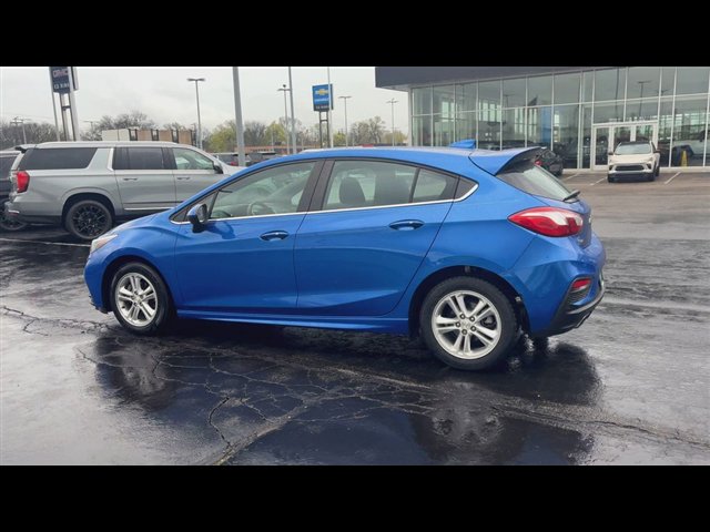 Certified 2018 Chevrolet Cruze LT w/ Convenience Package FWD image 6