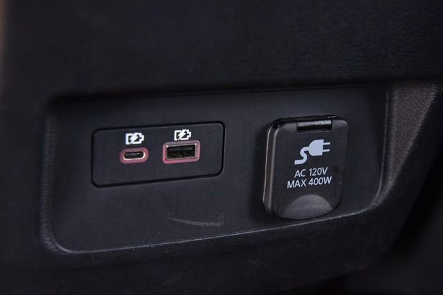 Used 2022 Nissan Frontier PRO-4X image 28