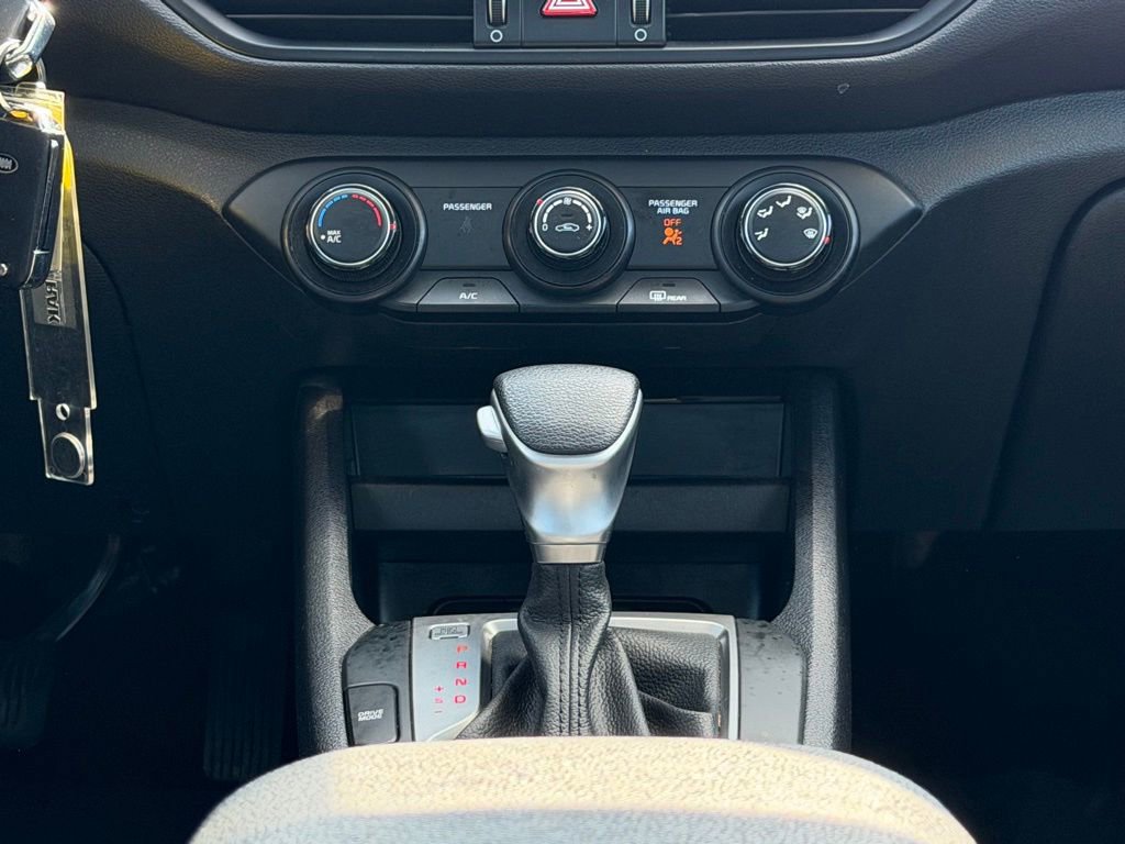 Used 2021 Kia Forte LXS FWD image 31