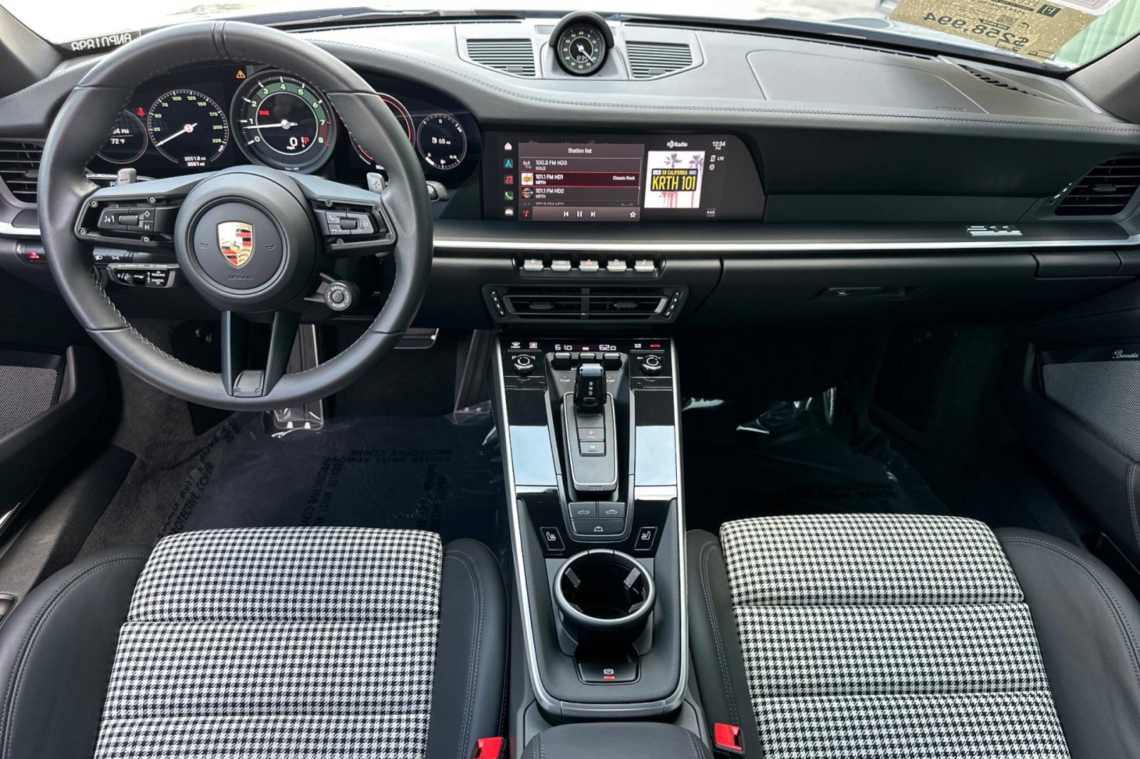 Certified 2024 Porsche 911 Turbo AWD/4WD image 6