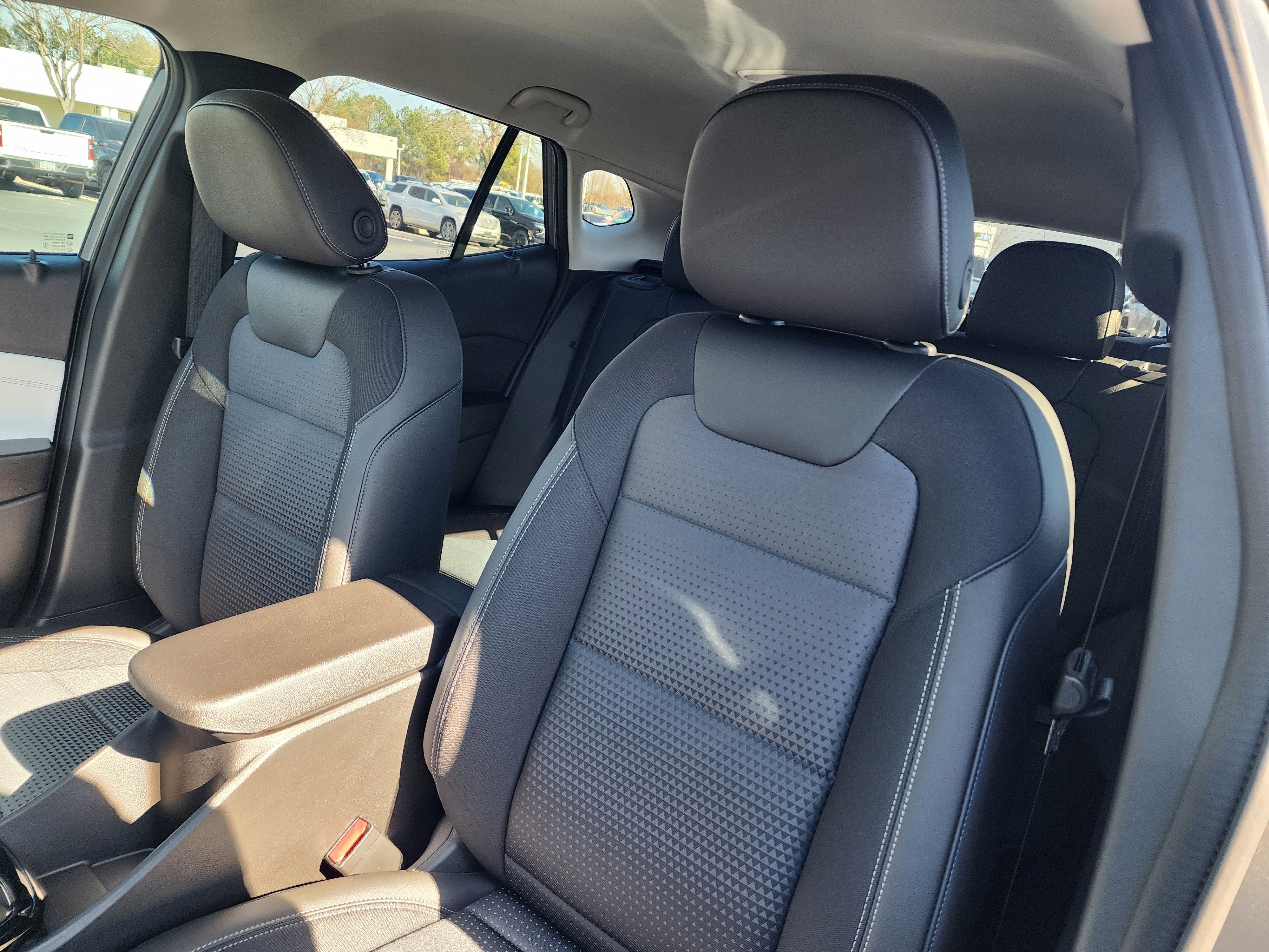 New 2026 Chevrolet Trax LT w/ Driver Confidence Package image 21