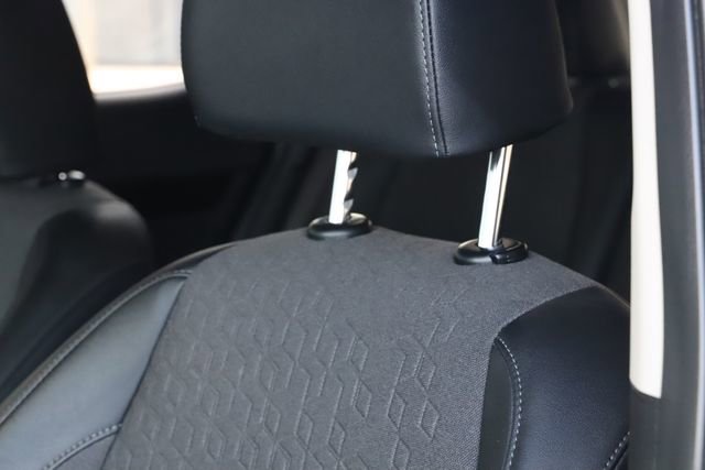 Used 2025 Kia Seltos S FWD image 13