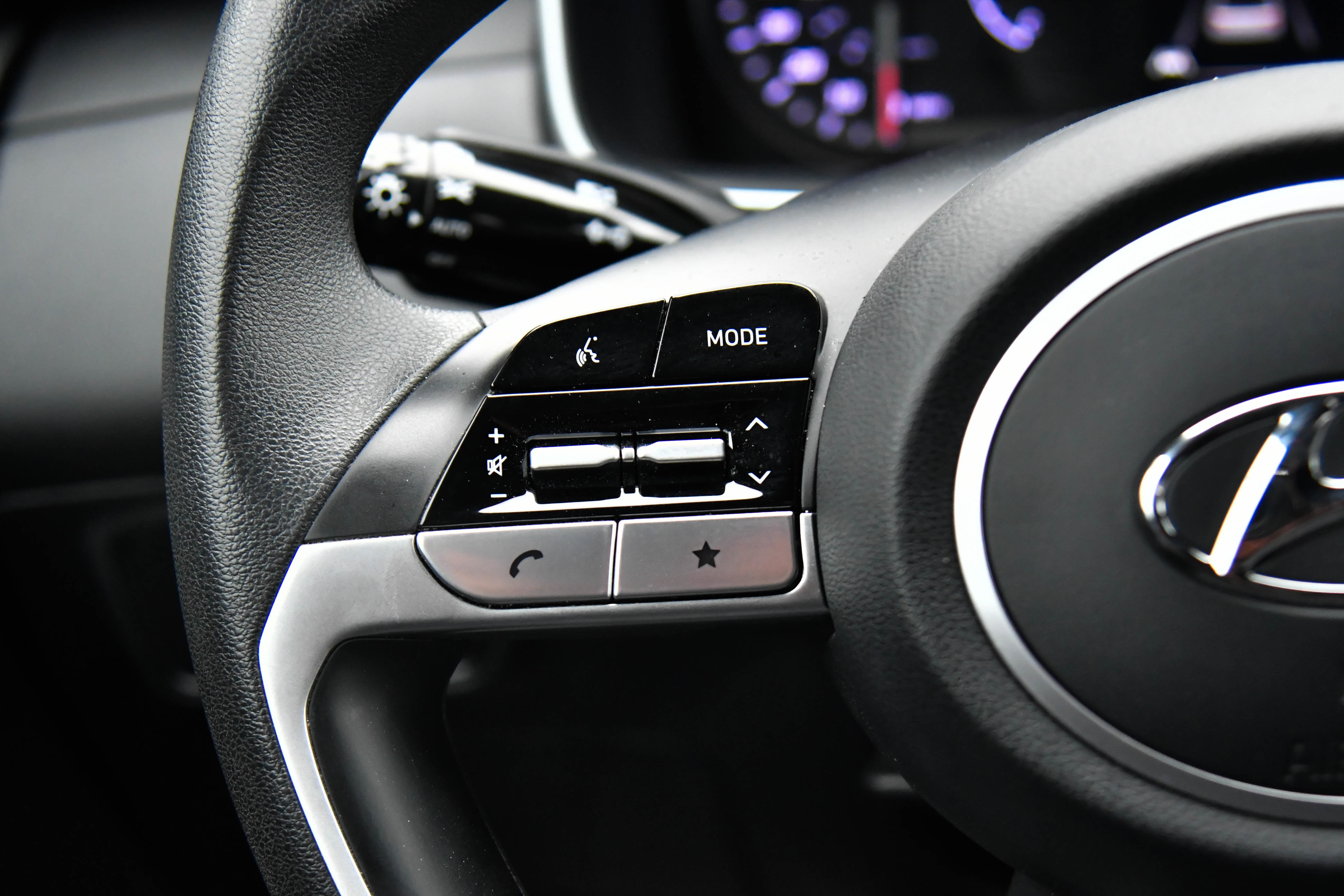 Used 2024 Hyundai Santa Cruz SEL image 31