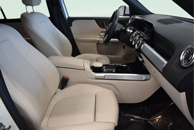 Used 2023 Mercedes-Benz GLB 250 4MATIC image 19