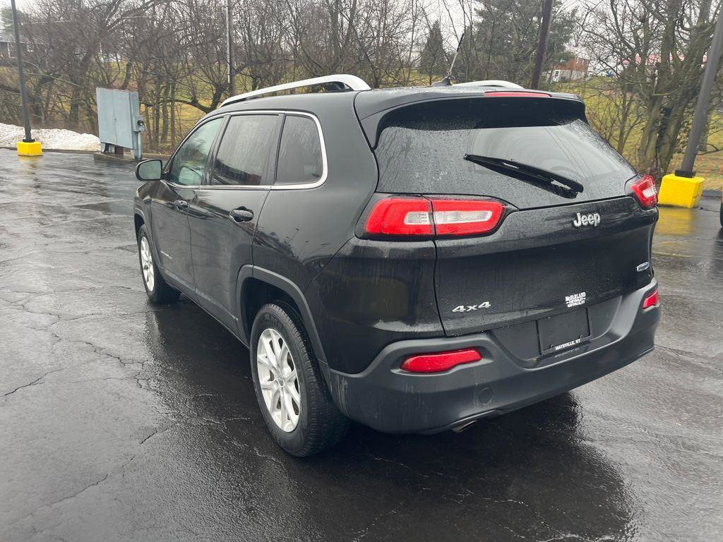 Used 2014 Jeep Cherokee Latitude image 3