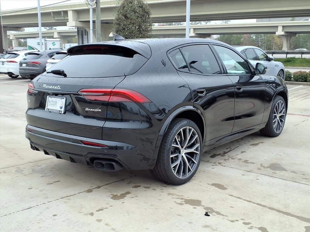 New 2026 Maserati Grecale Modena image 7