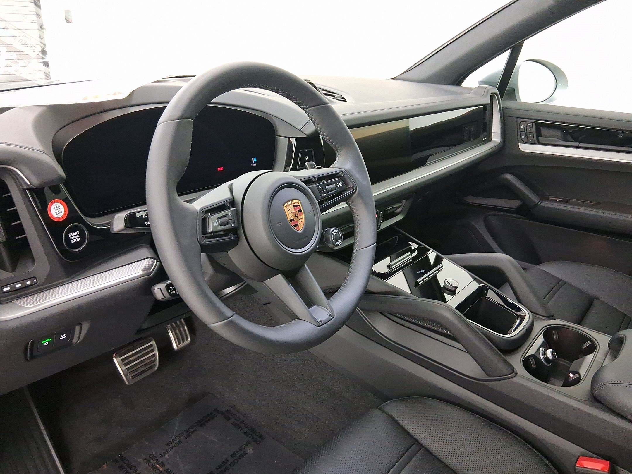 Used 2026 Porsche Cayenne S AWD/4WD image 4