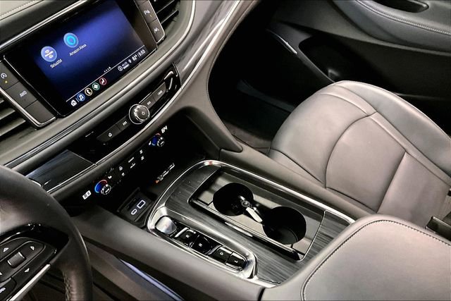 Used 2023 Buick Enclave Essence w/ Sport Touring Edition AWD/4WD image 17