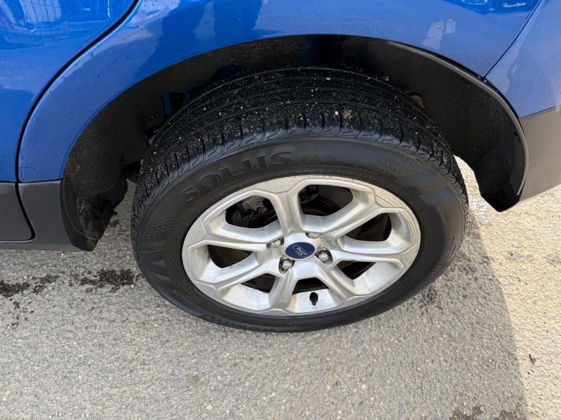 Used 2020 Ford EcoSport SE w/ SE Convenience Package image 12