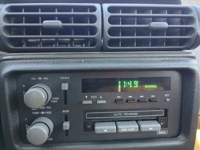 Used 1995 Pontiac Grand Am SE image 13