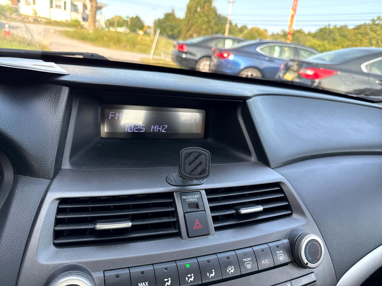 Used 2011 Honda Accord SE image 18