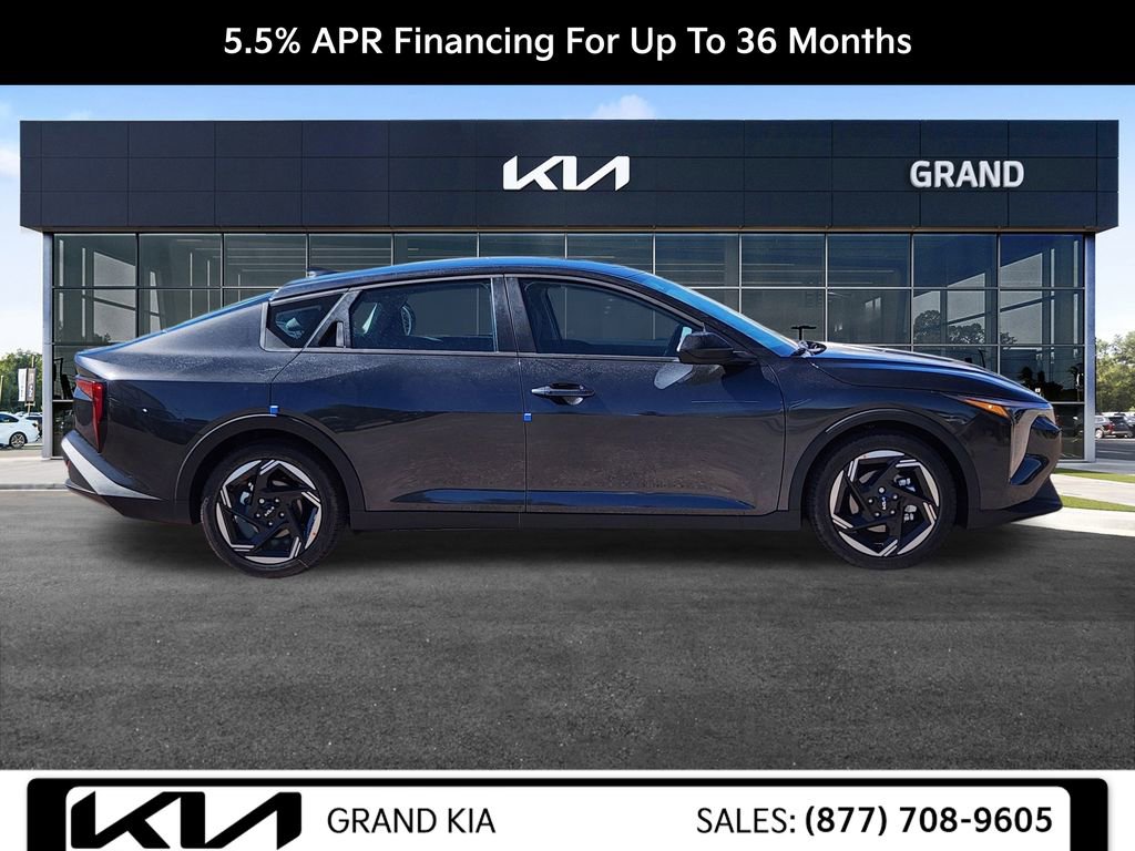 New 2025 Kia K4 EX