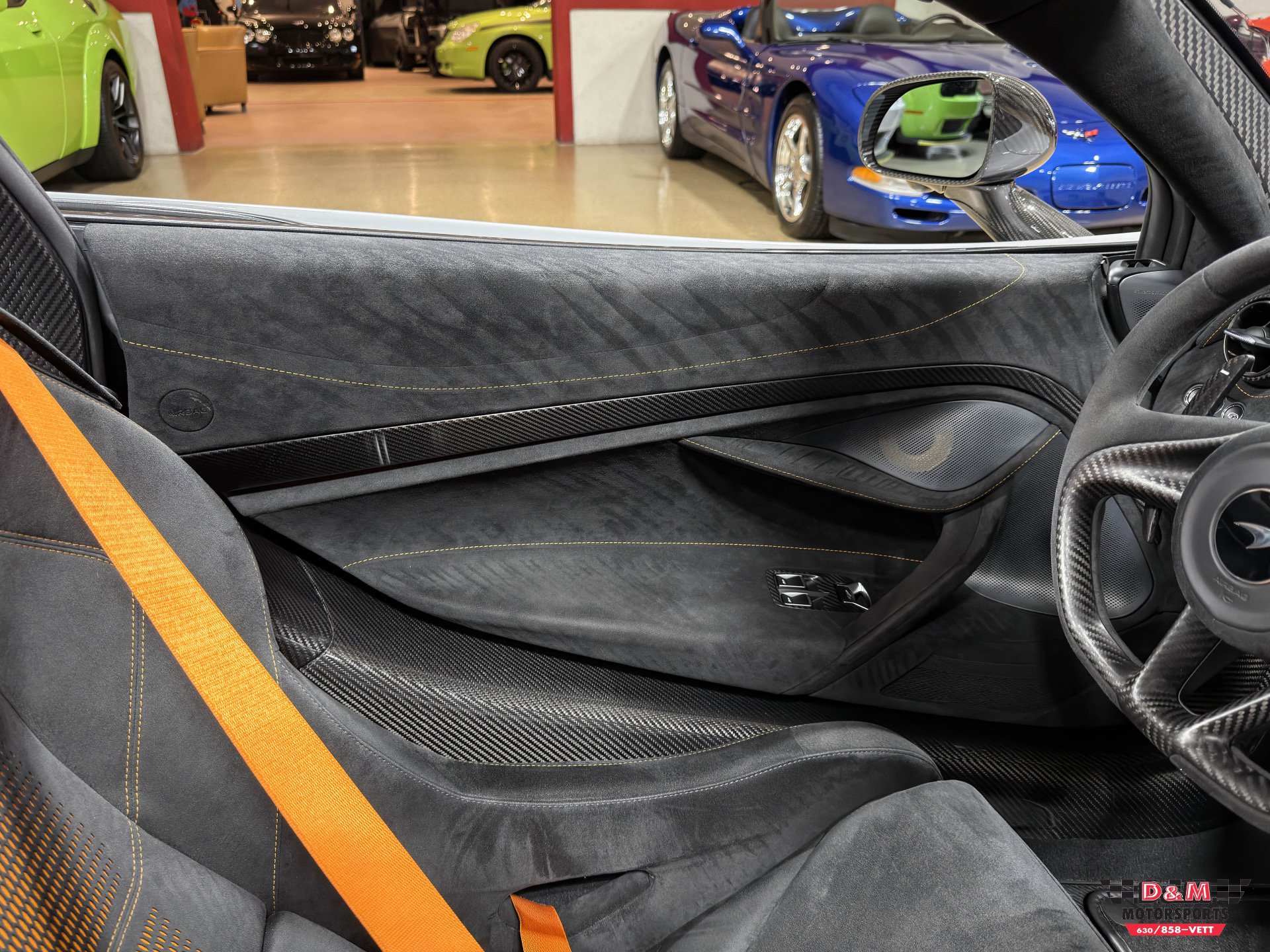 Used 2022 McLaren 765LT image 29