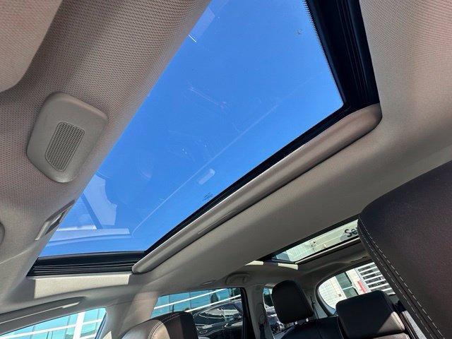 Used 2019 INFINITI QX60 Luxe w/ Sensory Package AWD/4WD image 27