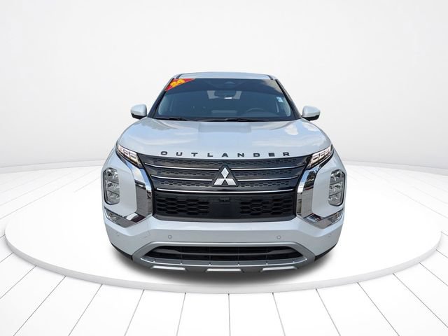 Used 2024 Mitsubishi Outlander SE FWD image 9