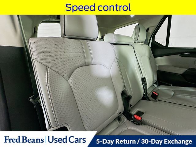 Used 2025 Honda Pilot Elite image 34