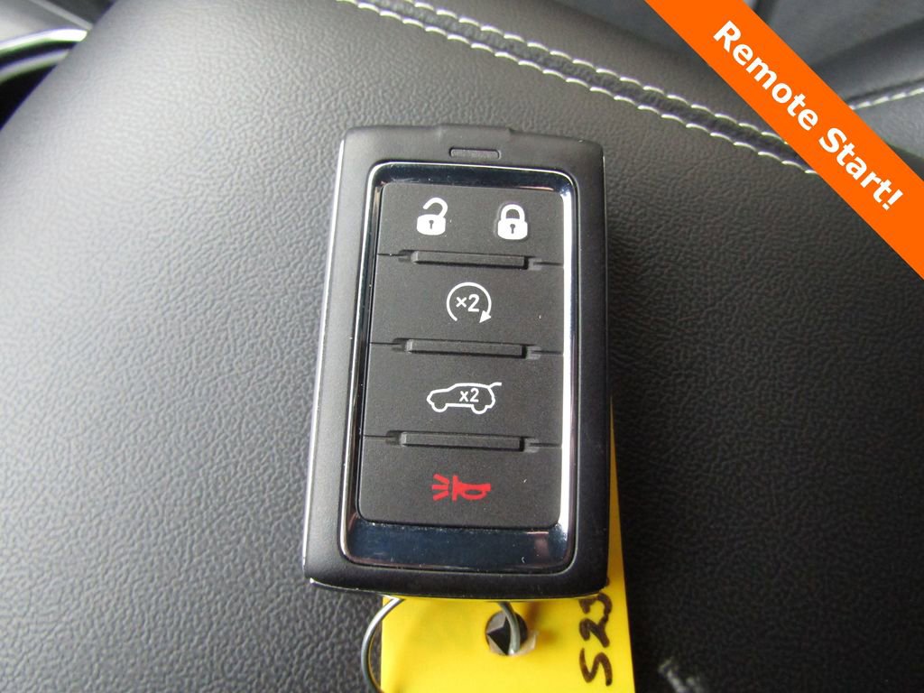 Used 2024 Jeep Grand Cherokee L Laredo image 22