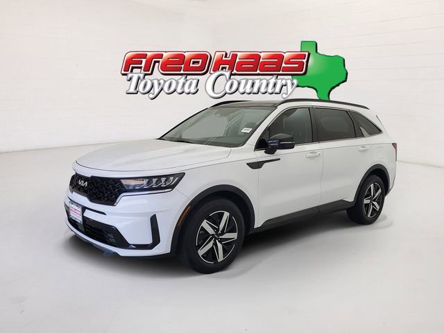 Used 2022 Kia Sorento EX w/ Panoramic Sunroof Package FWD image 1