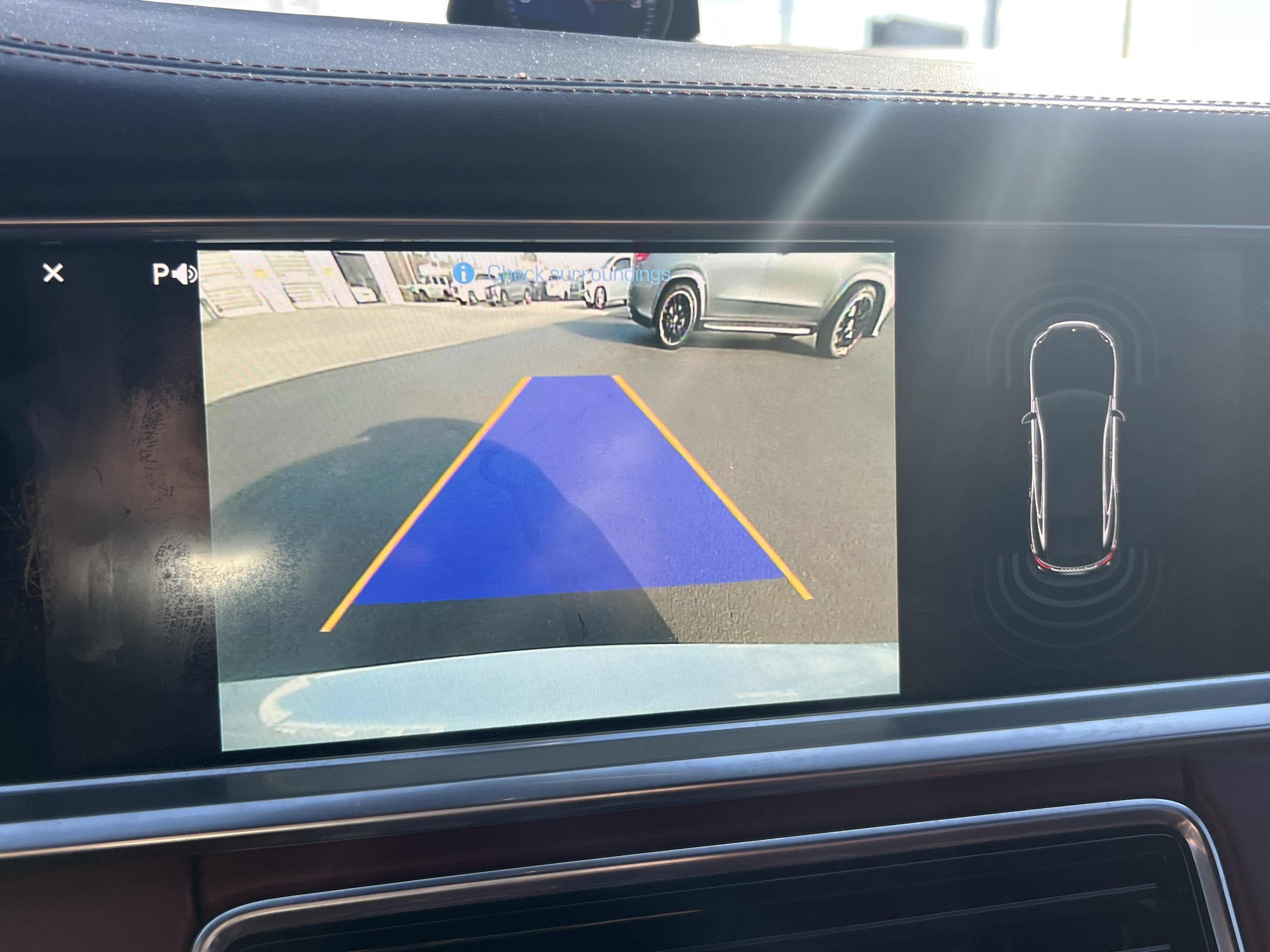 Used 2017 Porsche Panamera 4 image 25