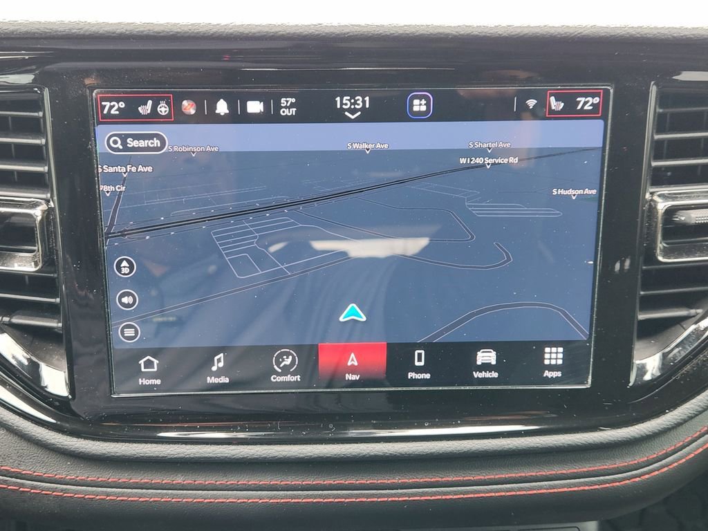 Used 2025 Dodge Durango GT w/ Blacktop Package AWD/4WD image 18