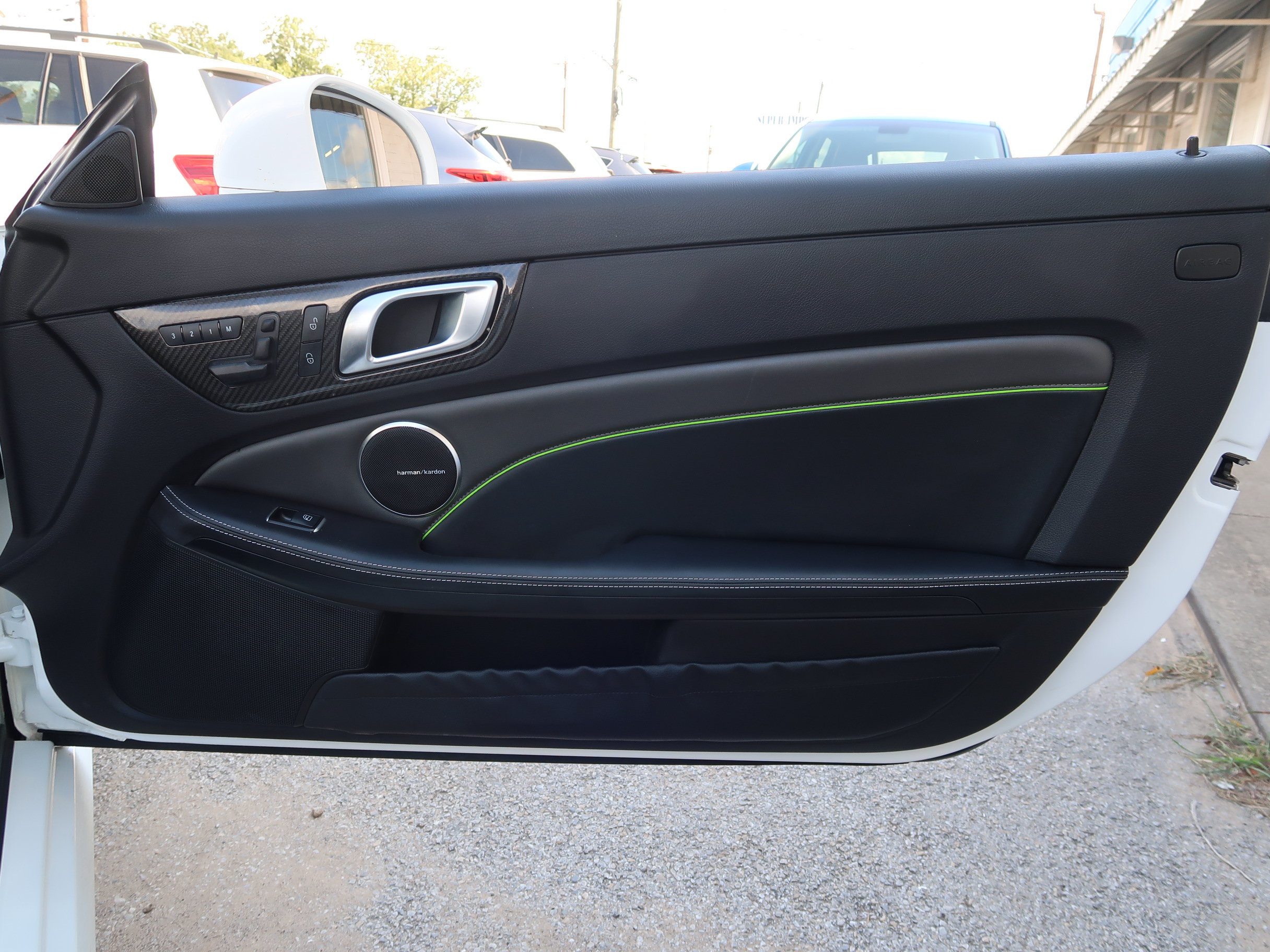 Used 2015 Mercedes-Benz SLK 250 image 36