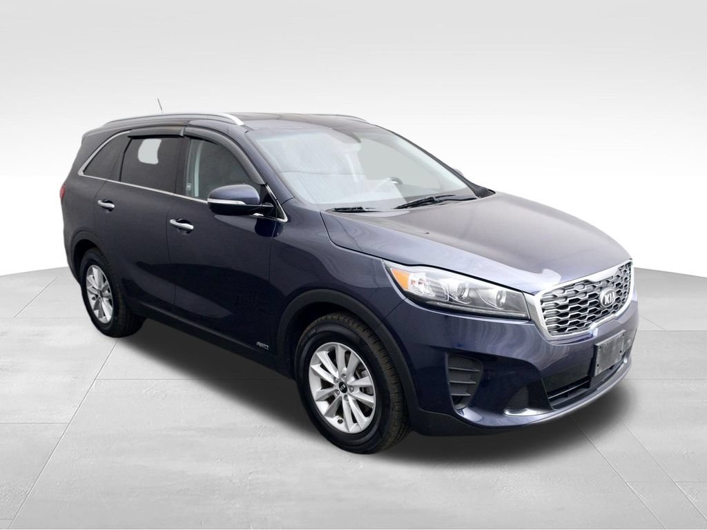 Used 2020 Kia Sorento LX w/ LX I4 Convenience Package AWD/4WD image 3