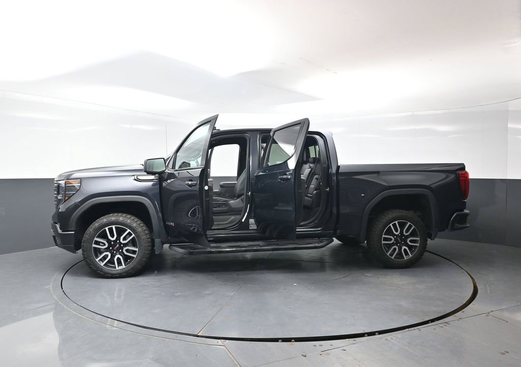 Used 2023 GMC Sierra 1500 AT4 w/ AT4 Premium Package AWD/4WD image 59