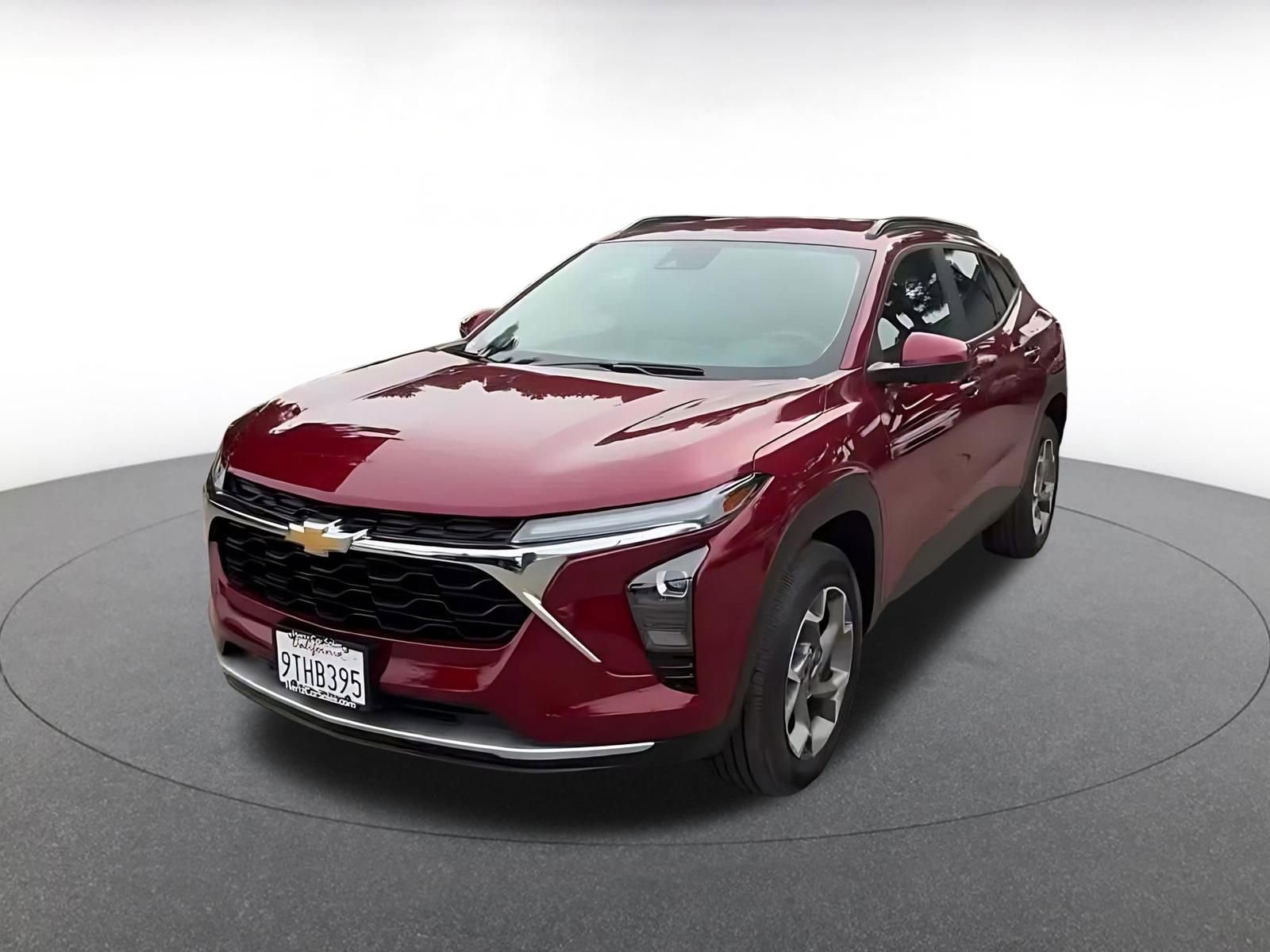 Used 2025 Chevrolet Trax LT image 7