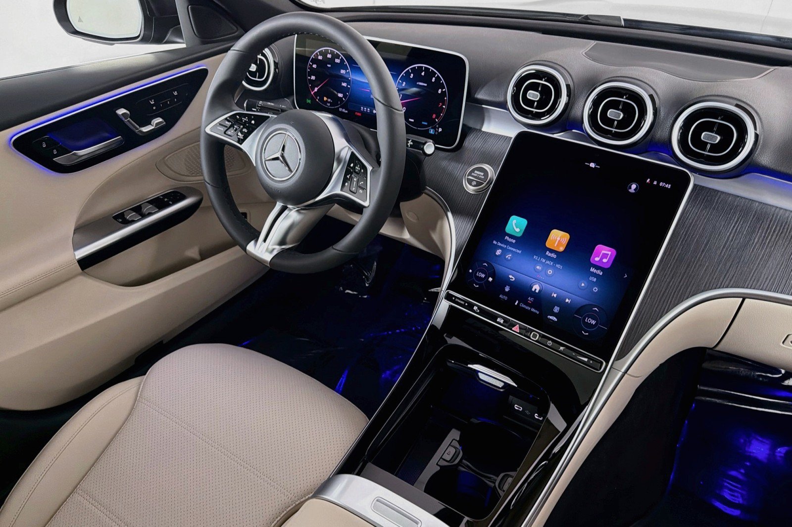 New 2026 Mercedes-Benz C 300 Sedan image 15