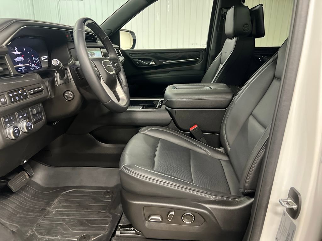 Certified 2024 GMC Yukon Denali w/ Denali Reserve Package image 13
