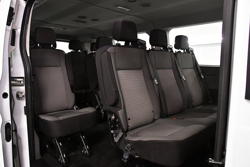 Used 2023 Ford Transit 350 XLT image 28