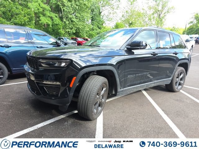 Used 2025 Jeep Grand Cherokee Limited w/ Luxury Tech Group II