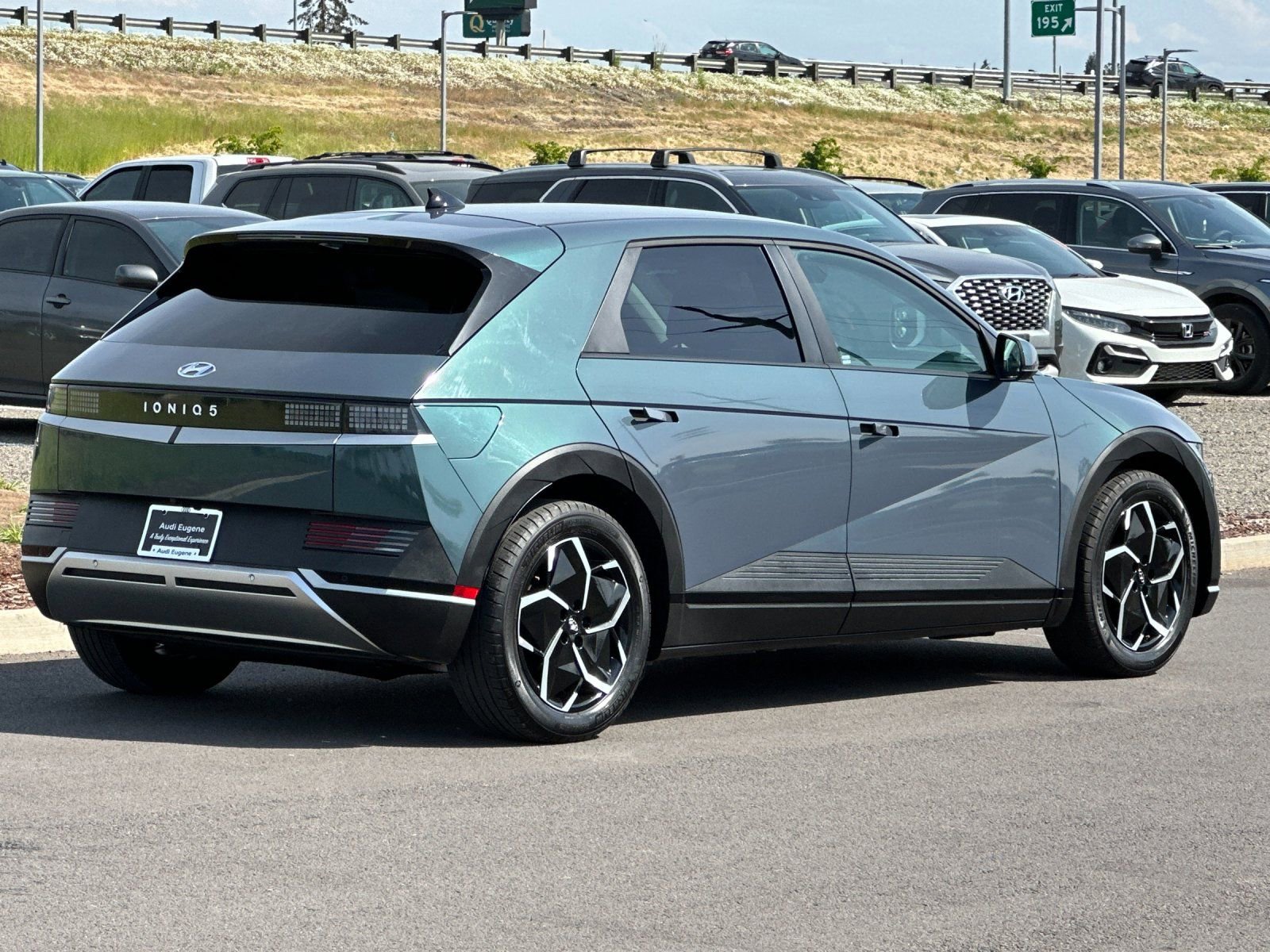 Used 2024 Hyundai Ioniq 5 SEL RWD image 3