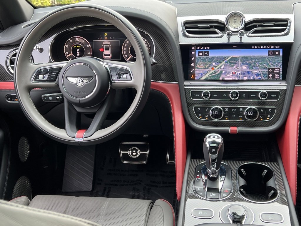 Certified 2024 Bentley Bentayga Extended Wheelbase image 4
