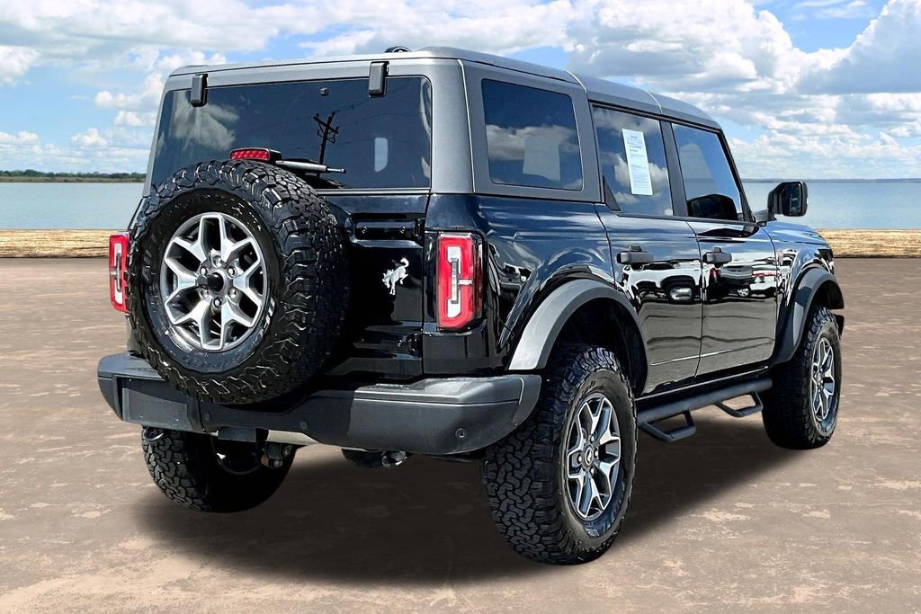 Used 2024 Ford Bronco Badlands image 8